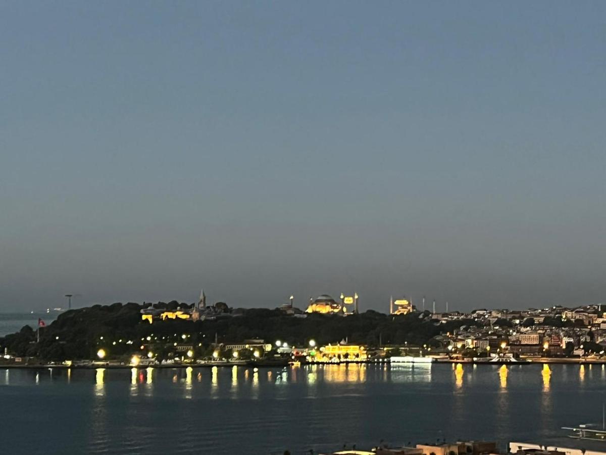 A Million Dollar View In The Heart Of The City Istambul Exterior foto